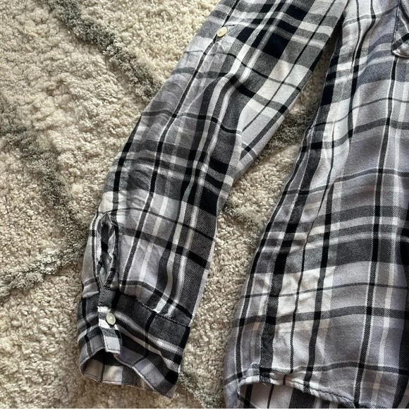 Express flannel plaid shirt button front black white gray oversized XS - Picture 5 of 10